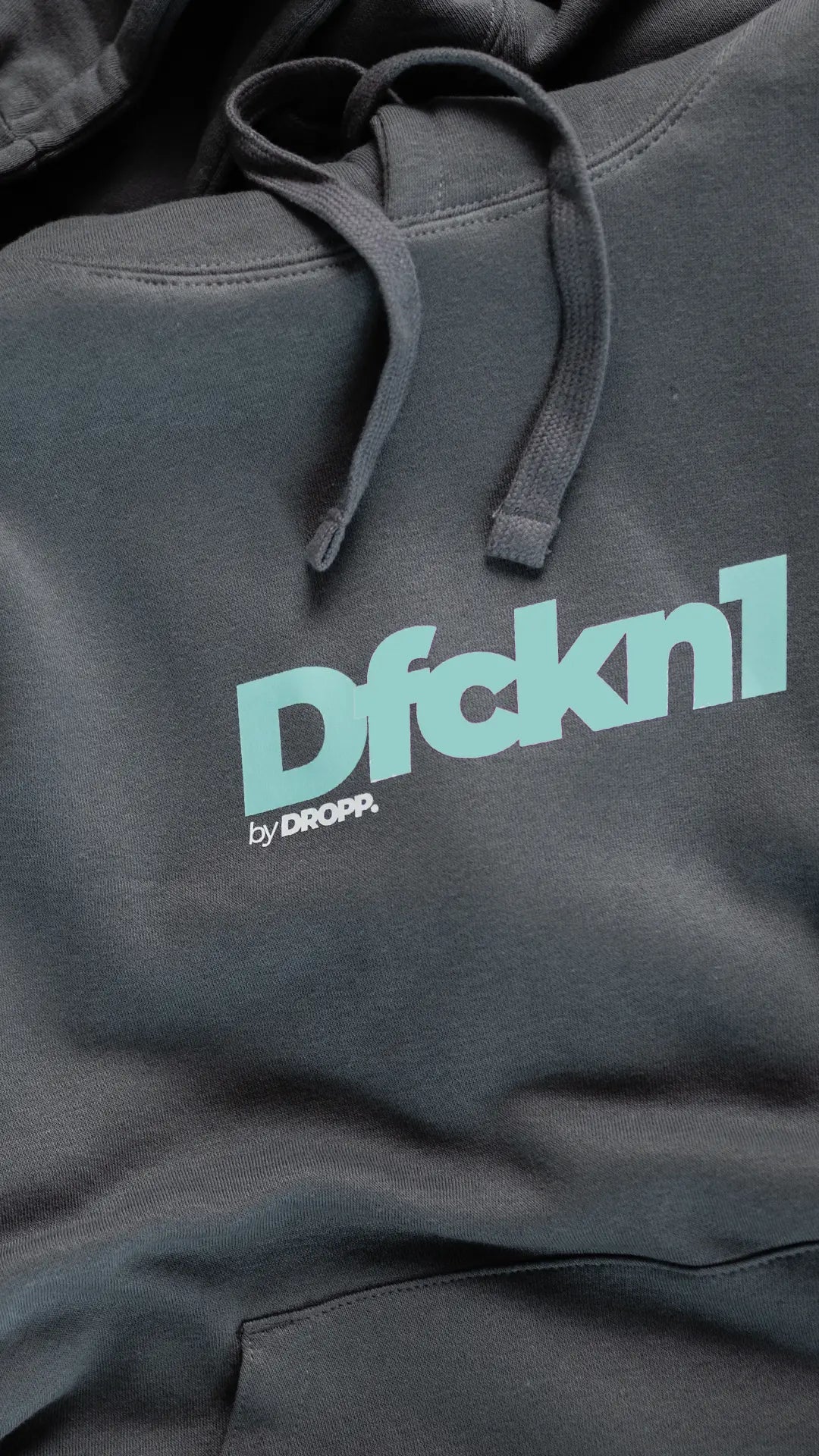 DFCKN1 by DROPP. FULL TIFFANY UNISZEX KAPUCNIS PÓLÓ (SZÜRKE)